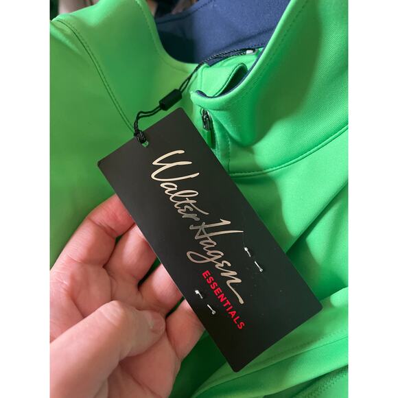 NWT WALTER HAGAN Med Men’s Golf Vests 2 Pack Neon Grn Blue 1/4 Zip - Picture 2 of 6